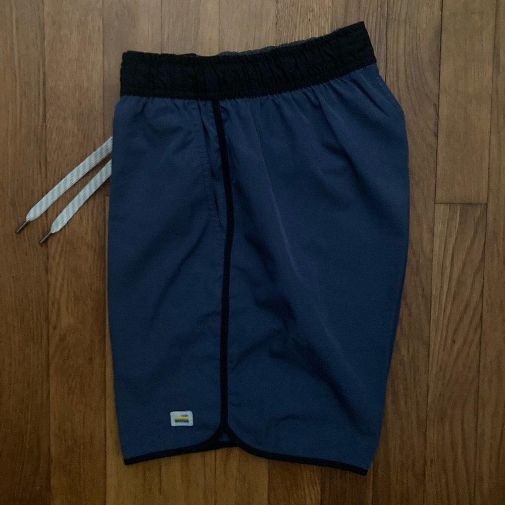 Vuori Banks Shorts (XS) - Azul